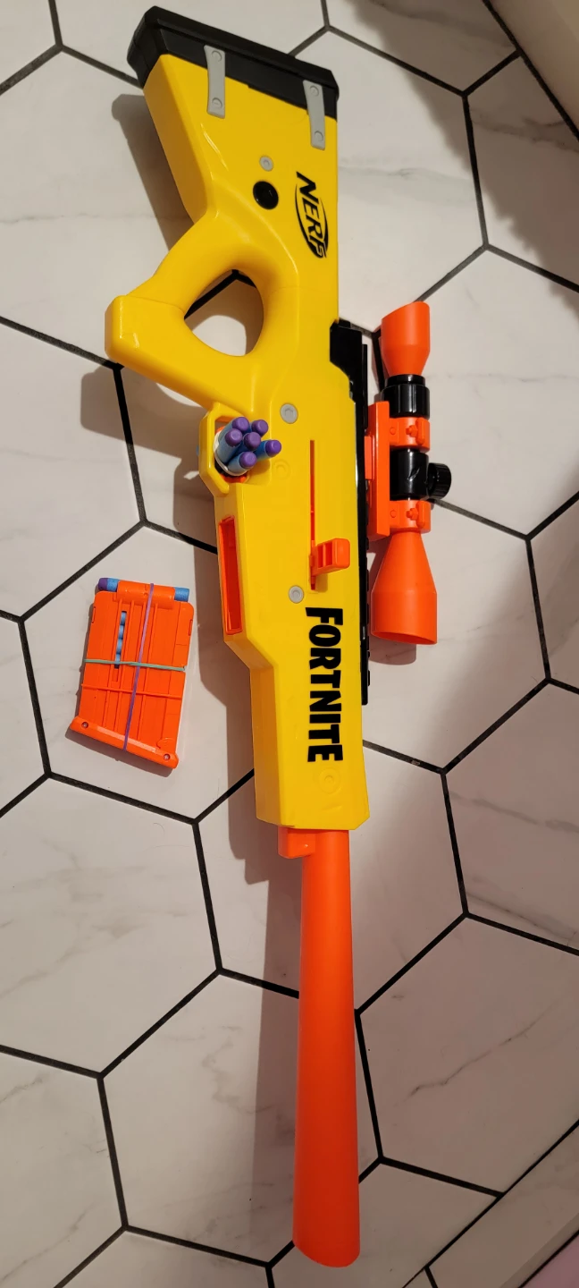Nerf Fortnite TS-1 Blaster with Scope and Mag