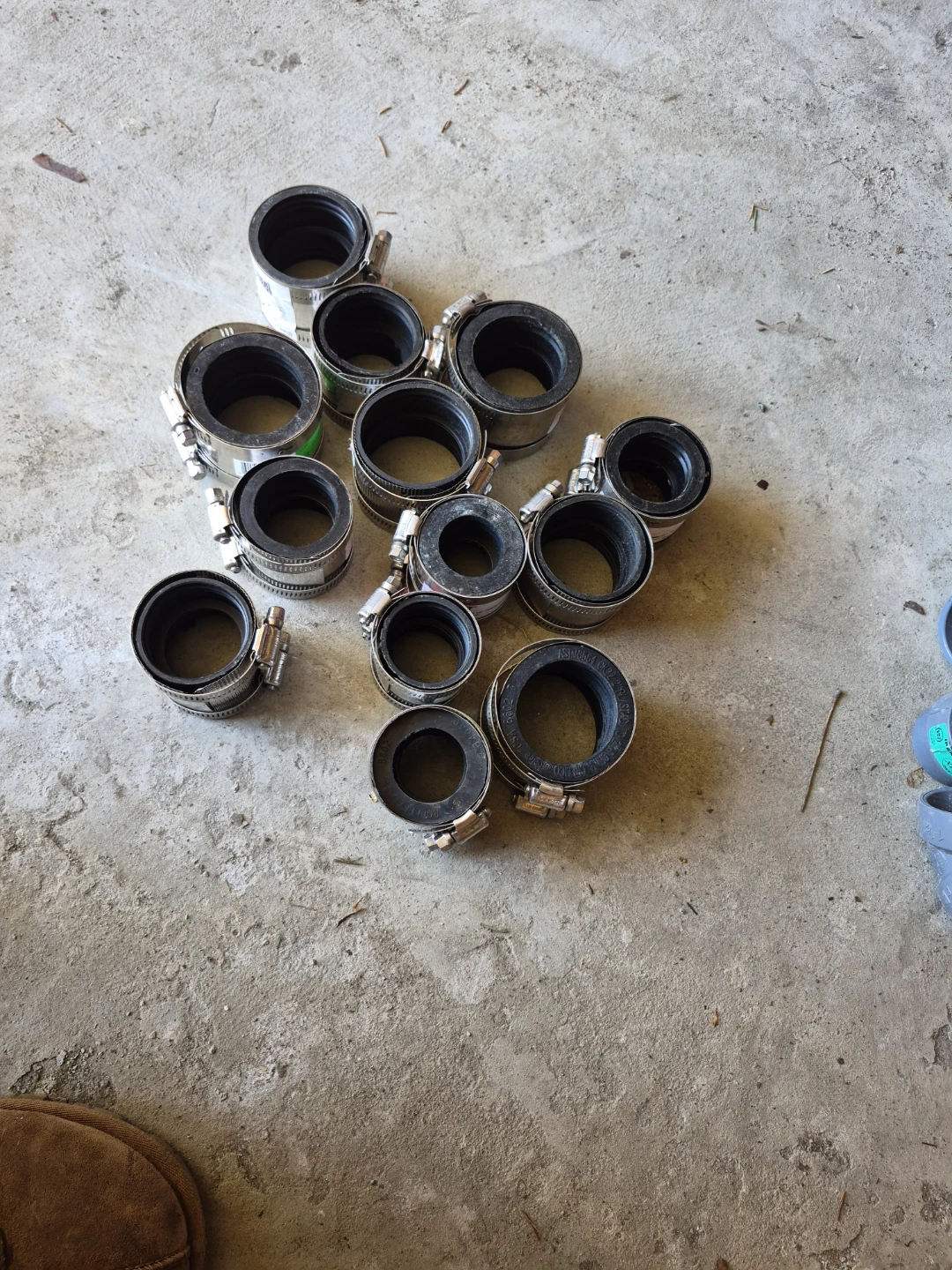 Assorted Hose Clamps and Pipe Fittings - photo 5
