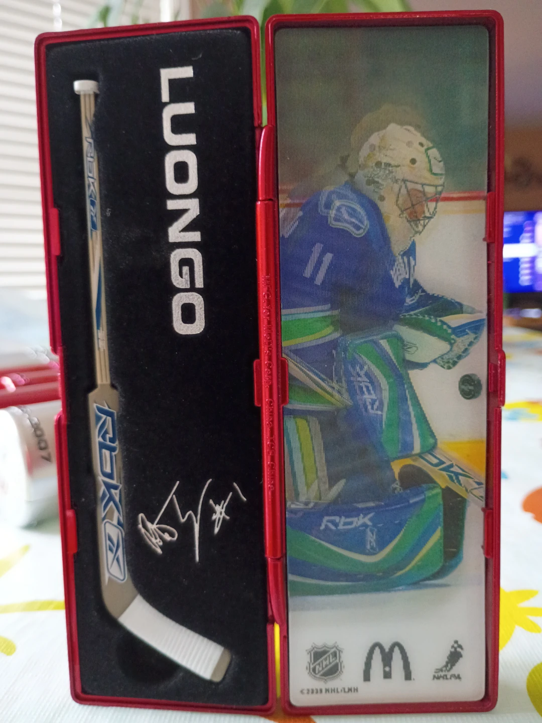 Reebok NHL Mini Hockey Stick Collection Box - photo 4
