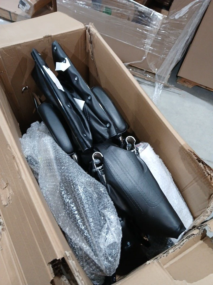 Medline Reclining Wheelchair ♿🦽 - photo 3
