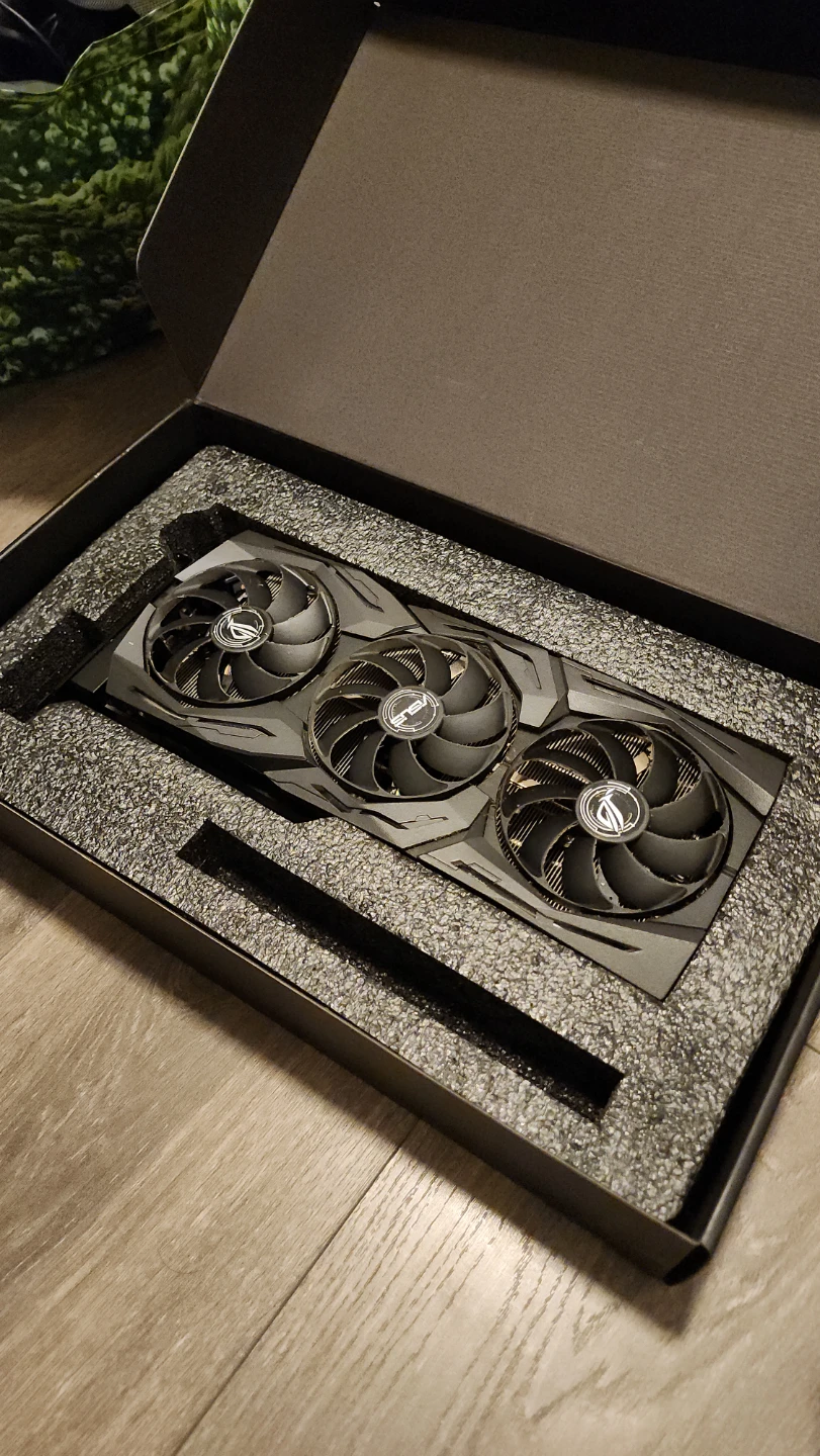ASUS ROG Strix RTX 2080 Ti 11GB Graphics Card GPU - photo 2