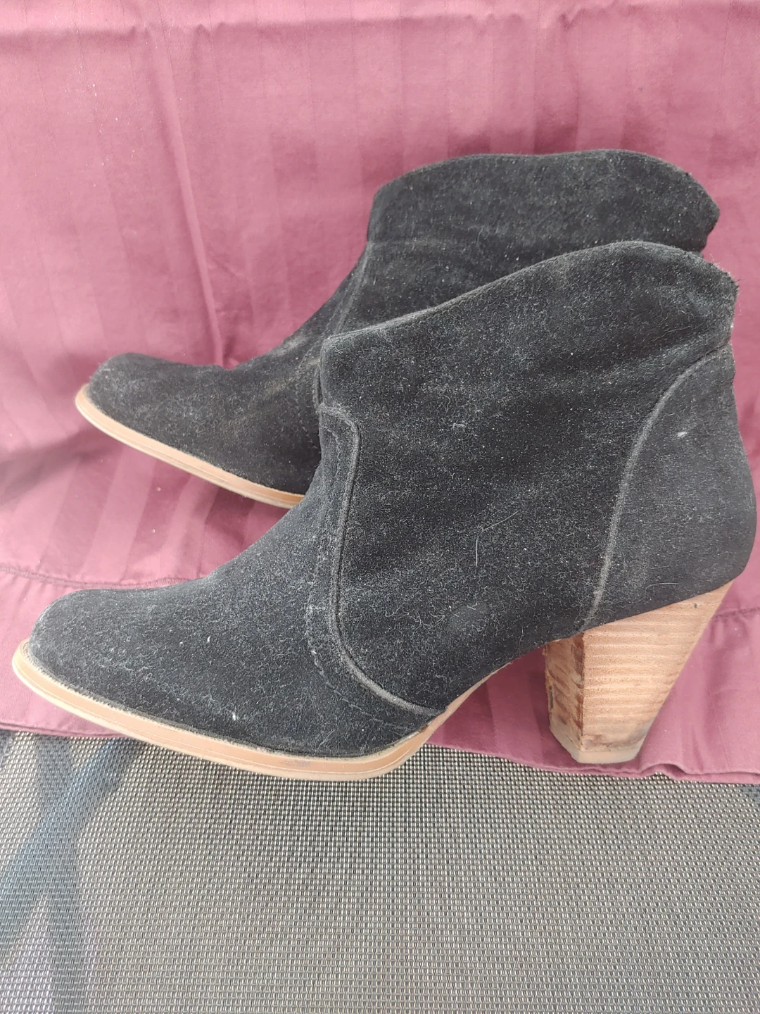 Black Suede Ankle Boots - photo 2
