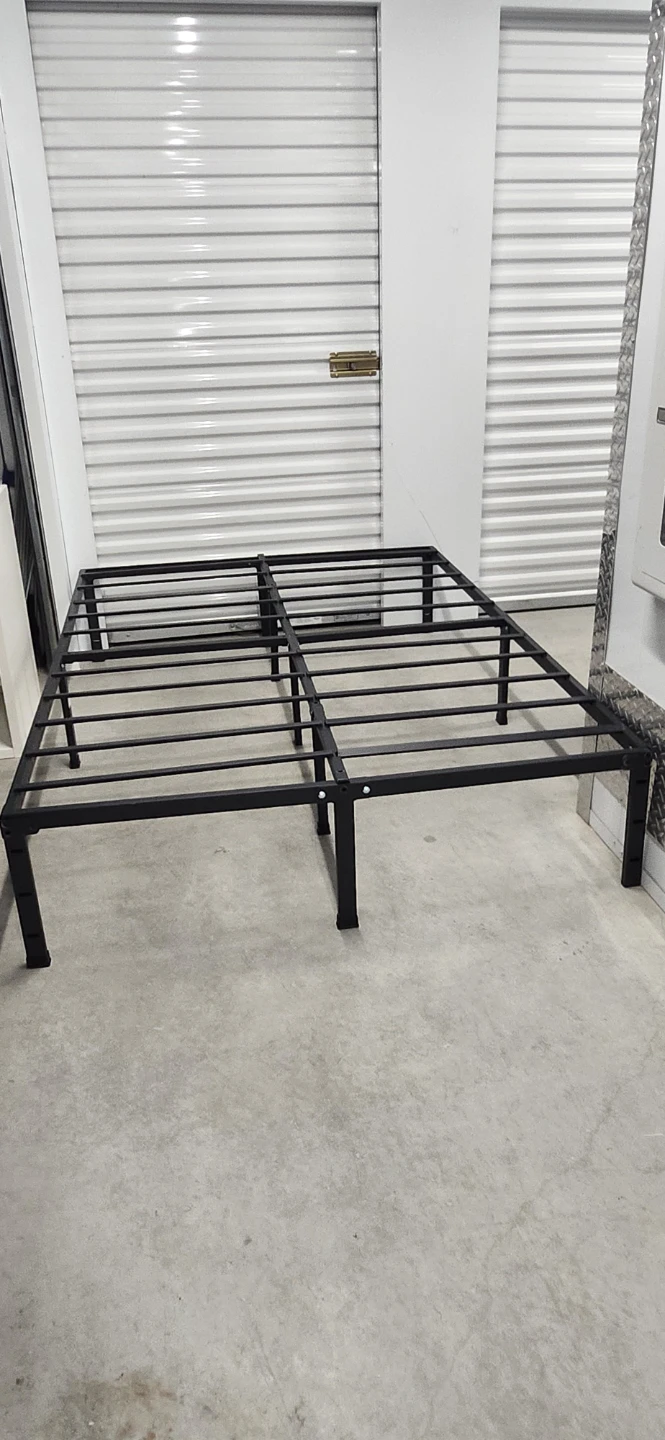 Double size metal bed frame - photo 2
