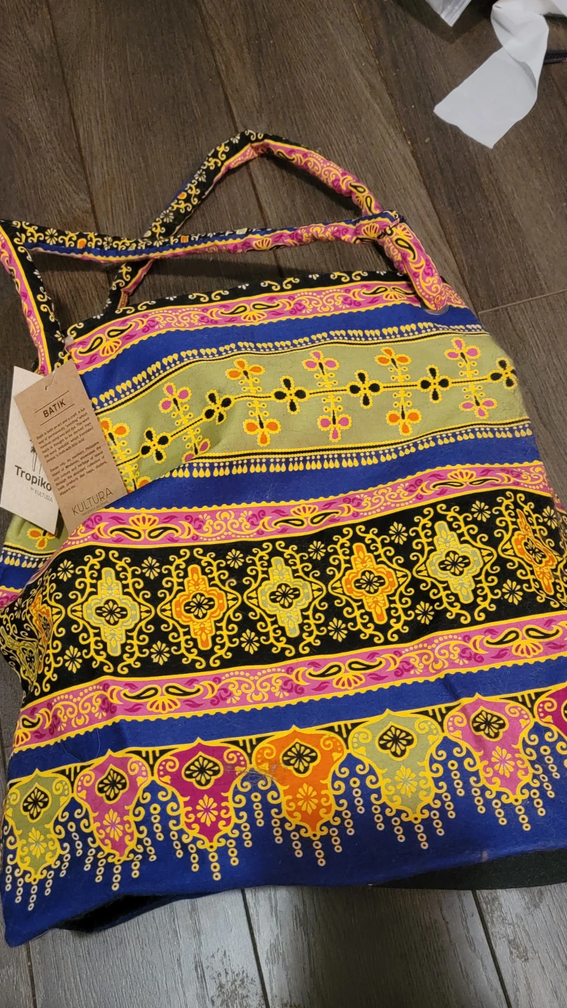 Tropiko by Kultura Batik Tote Bag