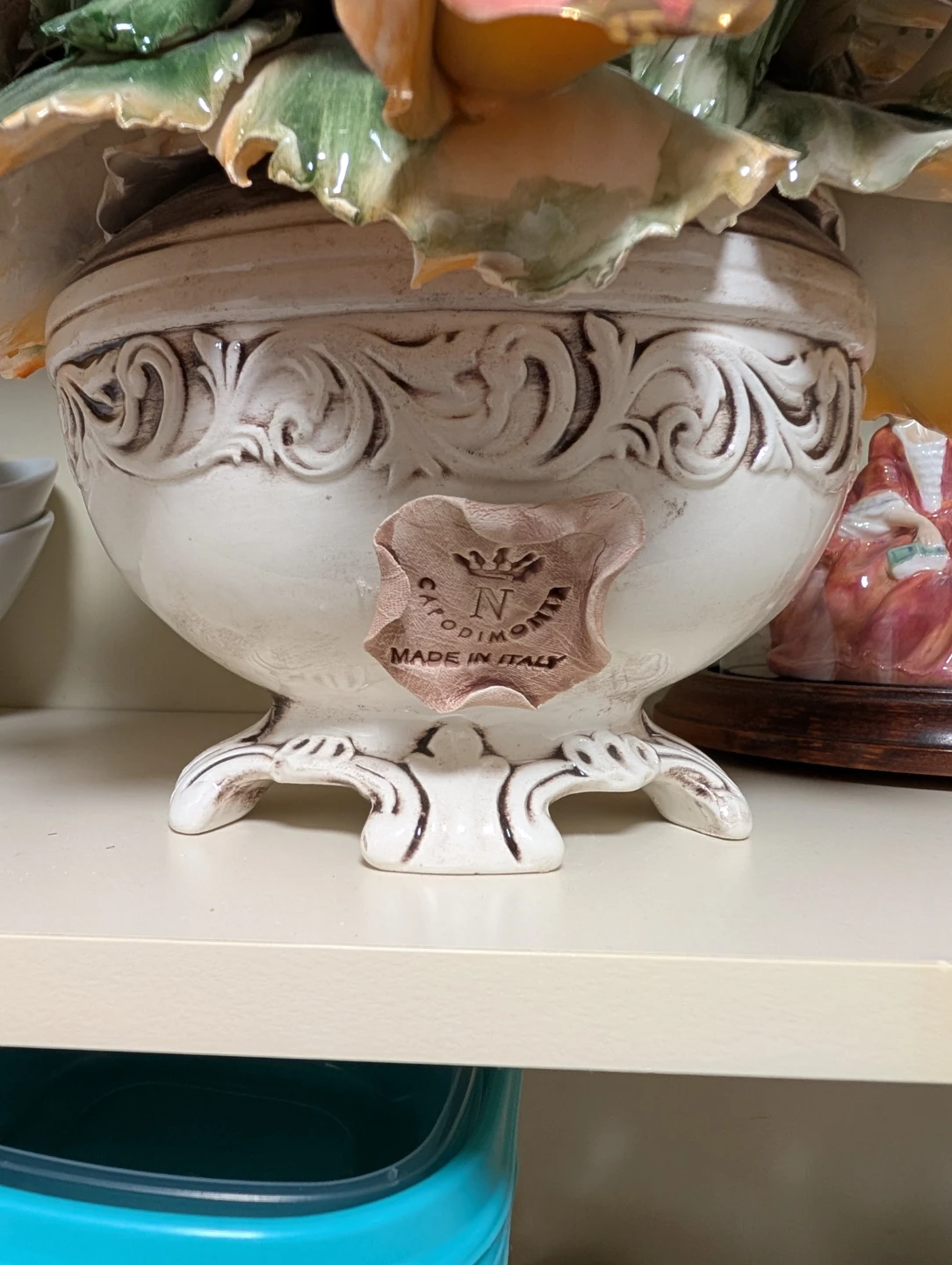 Capodimonte Porcelain Floral Arrangement - photo 4