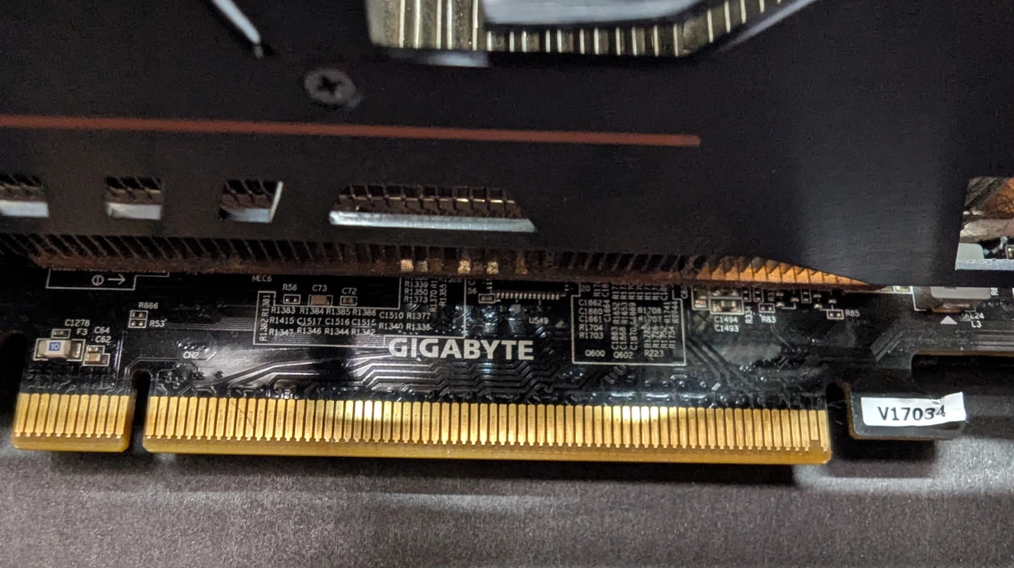 Gigabyte AORUS GeForce GTX 1080 Ti Graphics Card - photo 5