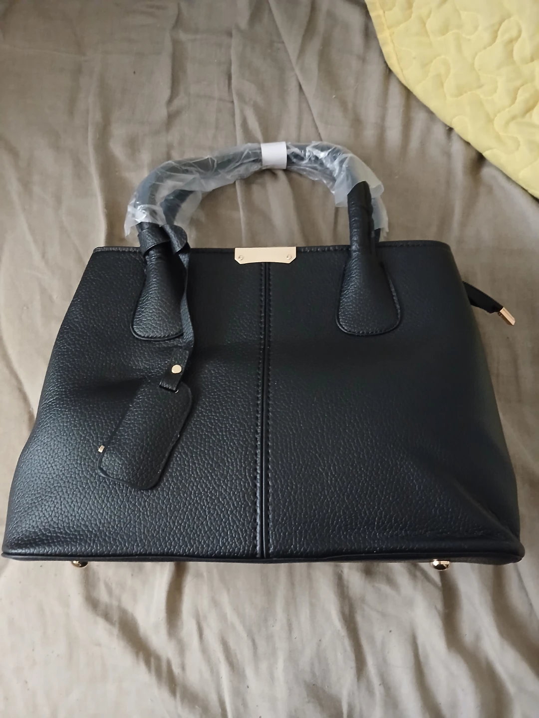 Black Faux Leather Tote Bag With Gold Accents - photo 4