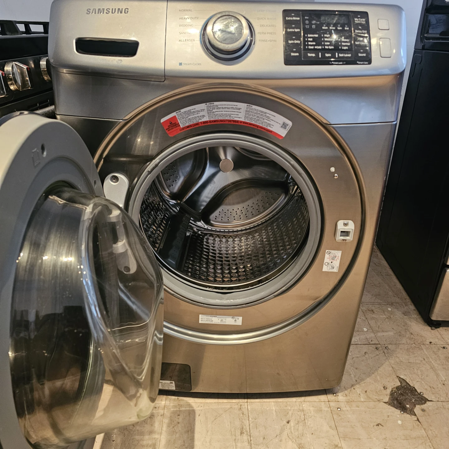 Samsung Front Load Washing Machine - photo 3