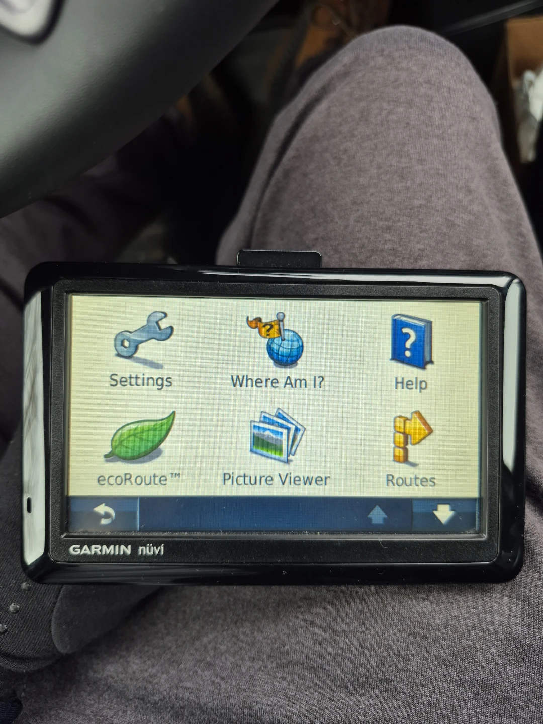 Garmin Nuvi SatNav - photo 2