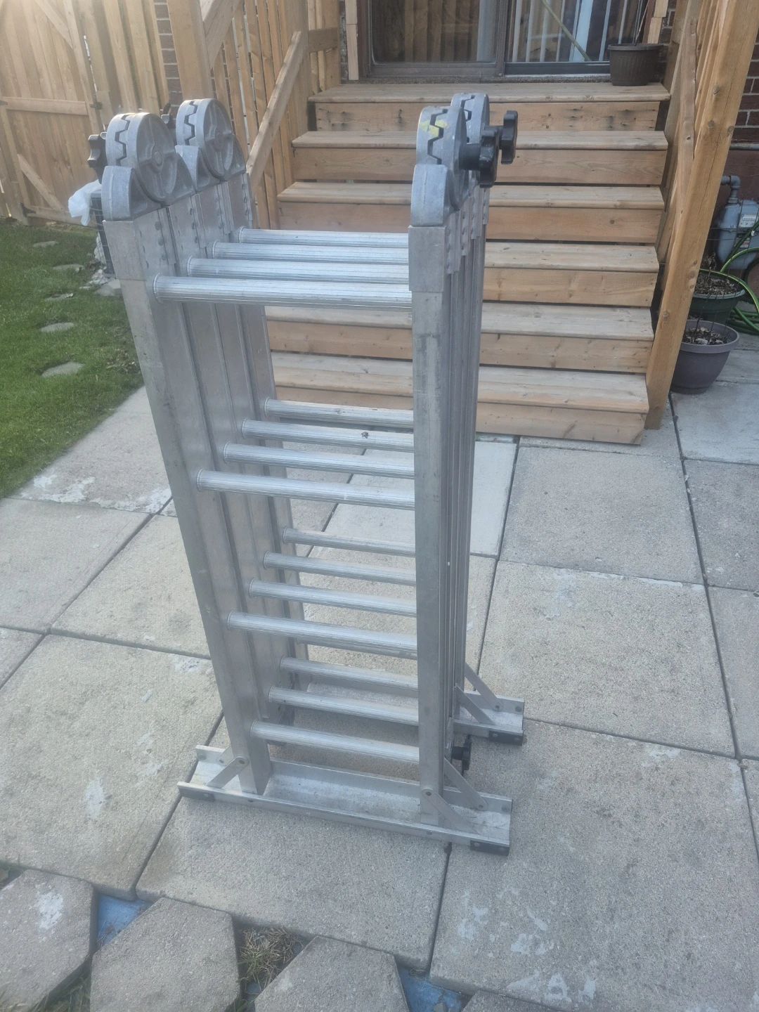 Featherlite Portable Multi-Position Ladder LM28340