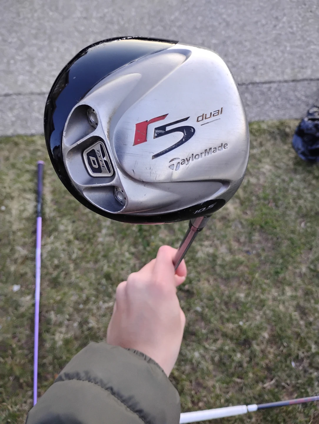 Titleist 907 D1 10.5° Driver & TaylorMade R5 Dual Driver - photo 5