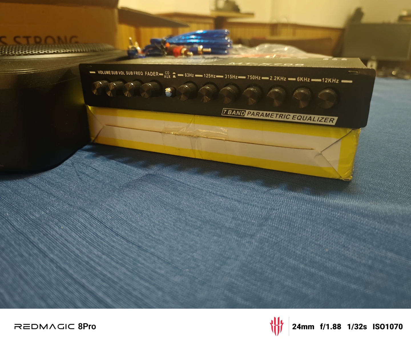 7 Band Parametric Equalizer , Auto Power F100-2 Subwoofer - photo 2