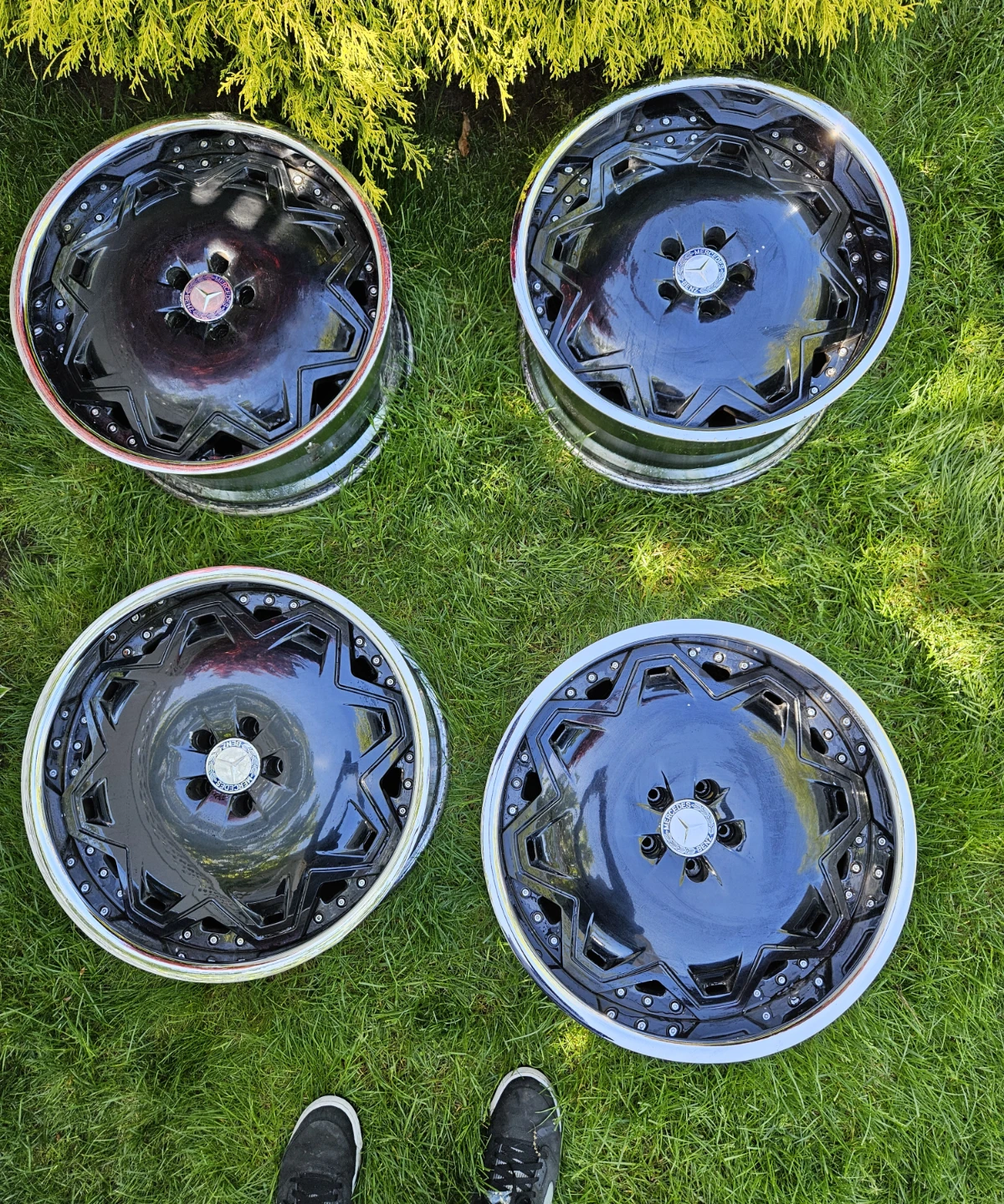 Set of 4 DUB 20 inch Chrome and Black Rims - photo 3