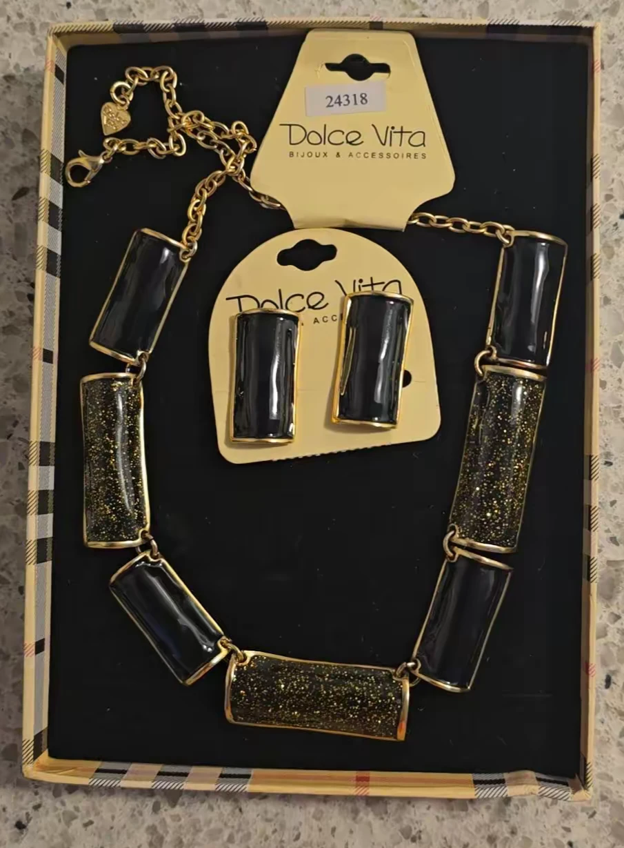 Dolce Vita French Vintage Costume Jewelry (Necklace + Earrings)