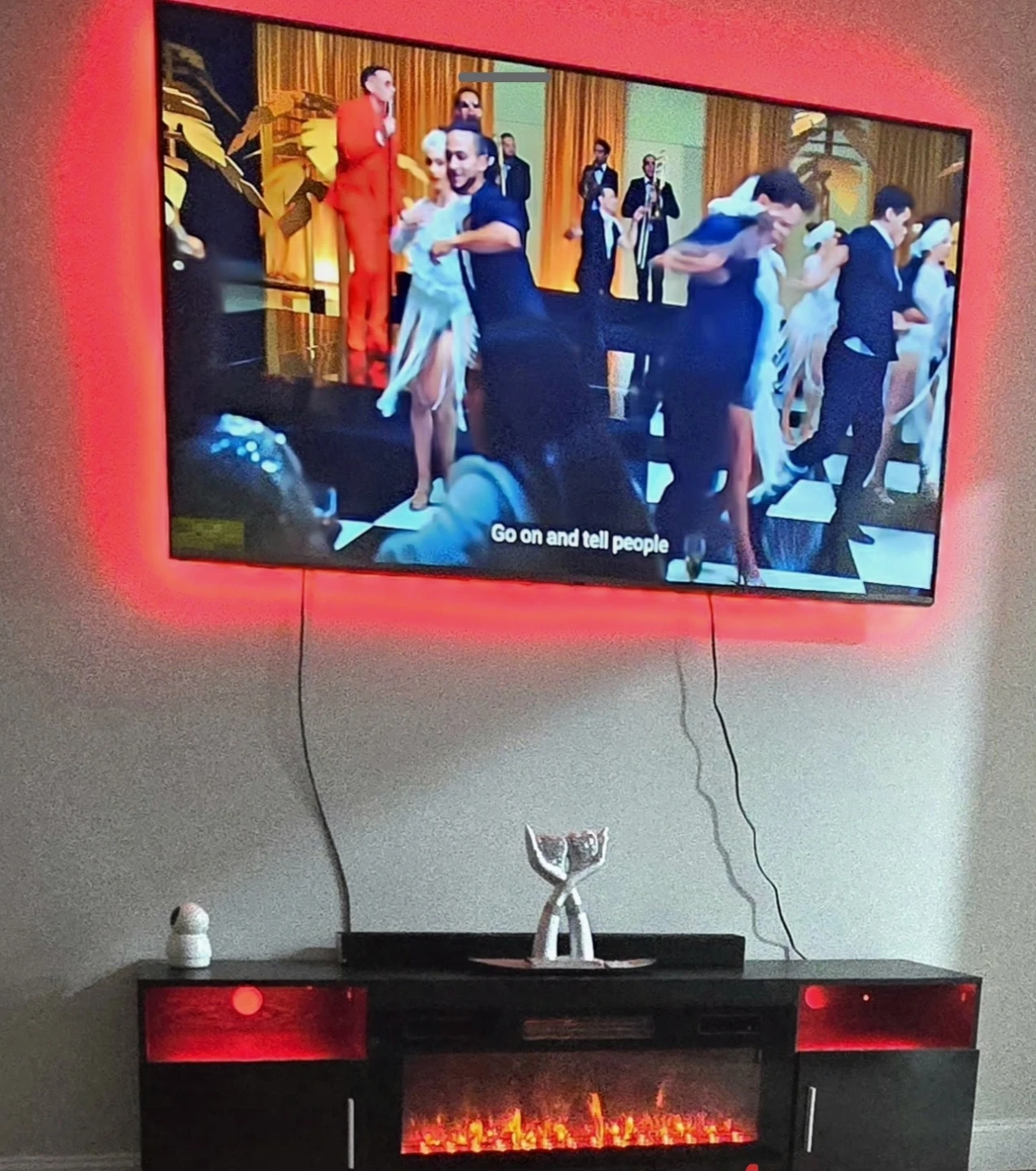 Samsung 65" QLED 4K UHD Smart Tizen TV (2023)