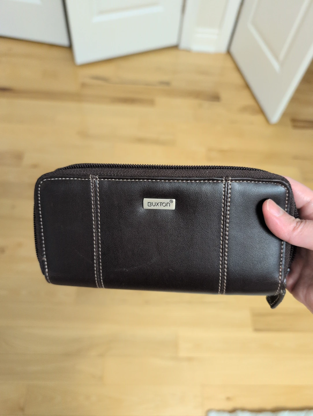 Buxton Brown Leather Zip Around Wallet