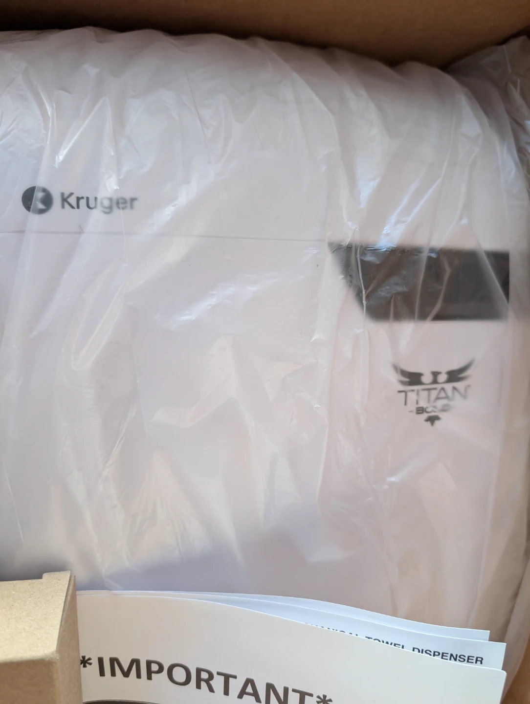 Titan Bold Electronic Hybrid Roll Towel Dispenser - photo 4