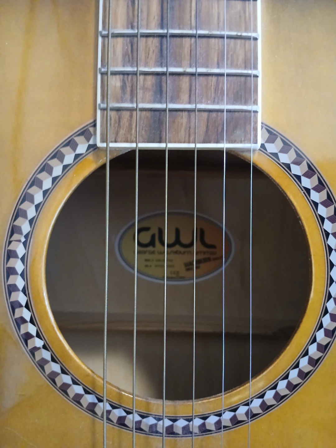 GWL Acoustic Guitar - photo 2