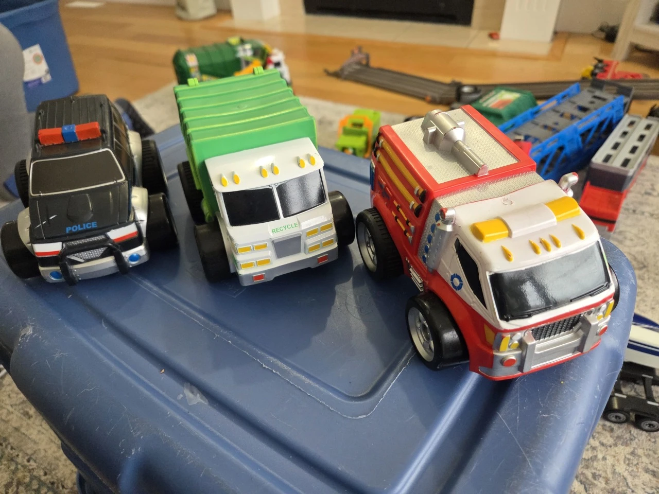 3-Pack Toy Emergency & Recycle Trucks