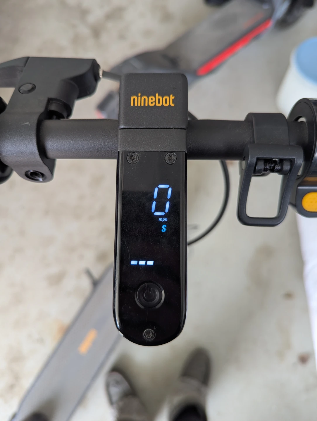Ninebot Electric Scooter G30P - photo 5