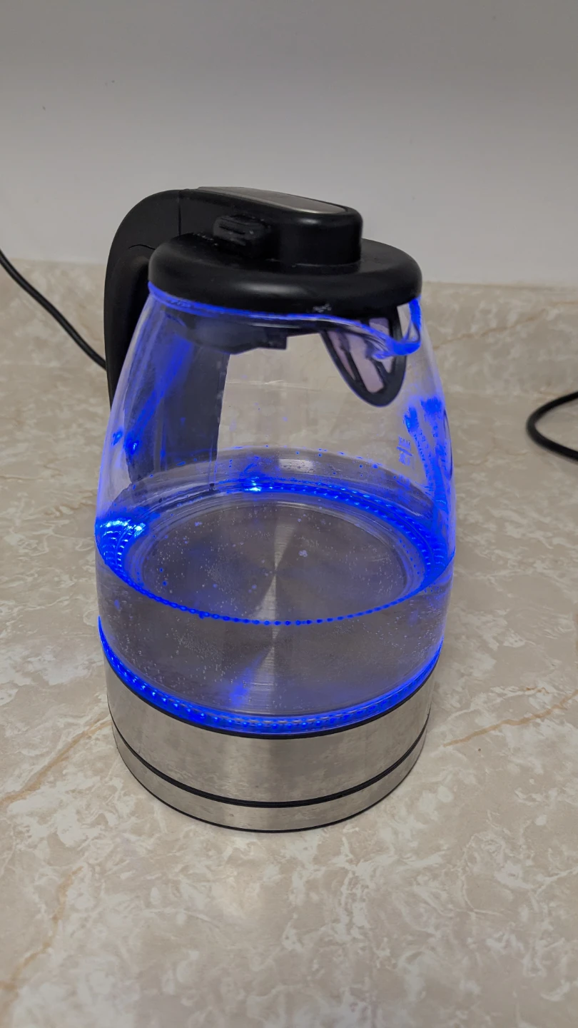 Hamilton Beach Glass Kettle with Blue LED Light