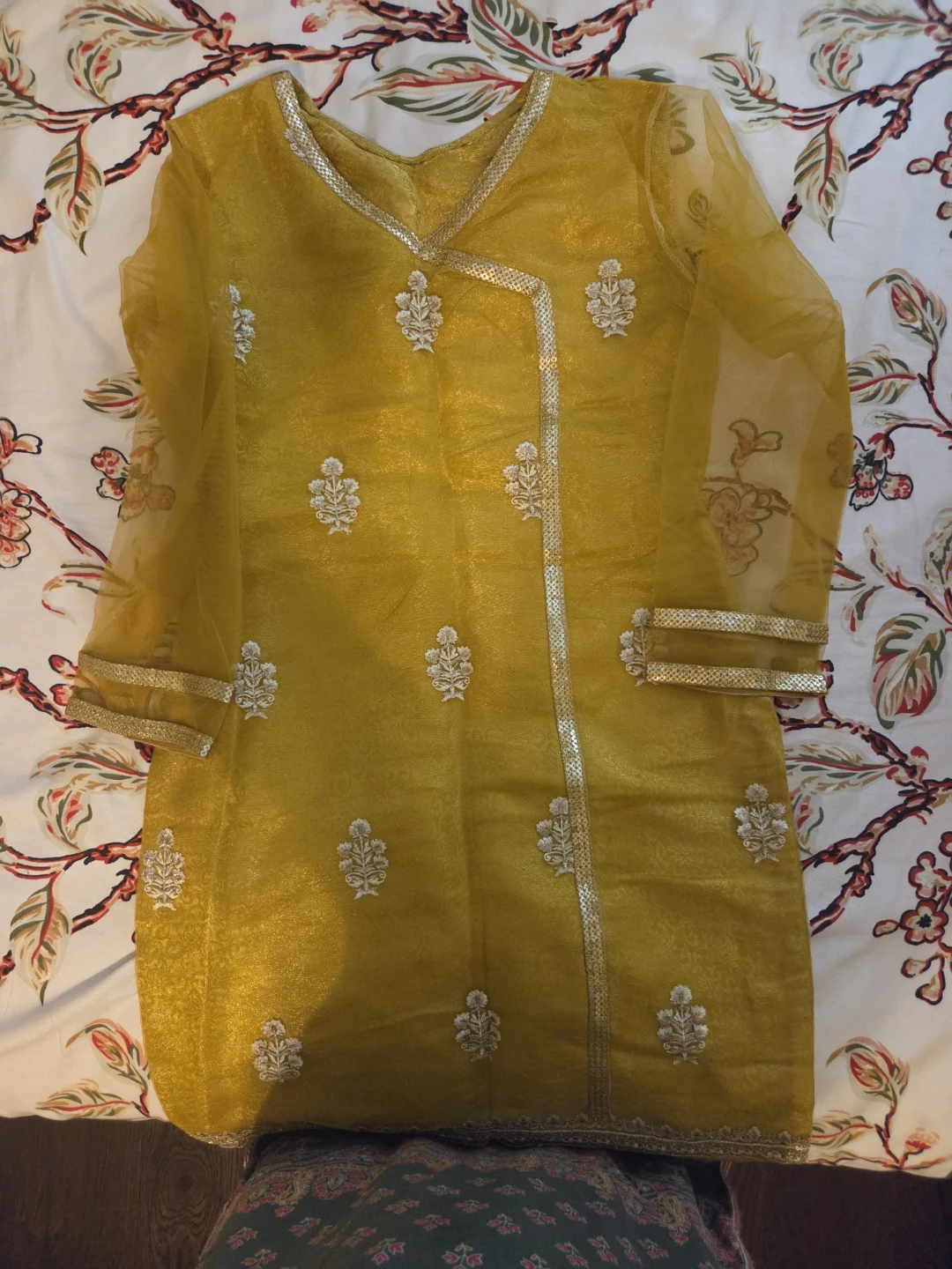 Yellow Embroidered Kurti with Pants - photo 2