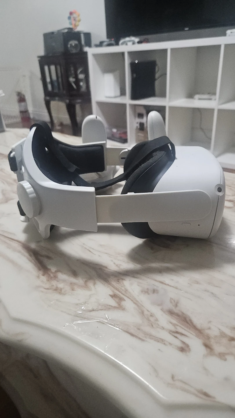 Meta Quest 2 VR Headset with Pro Headband - photo 2