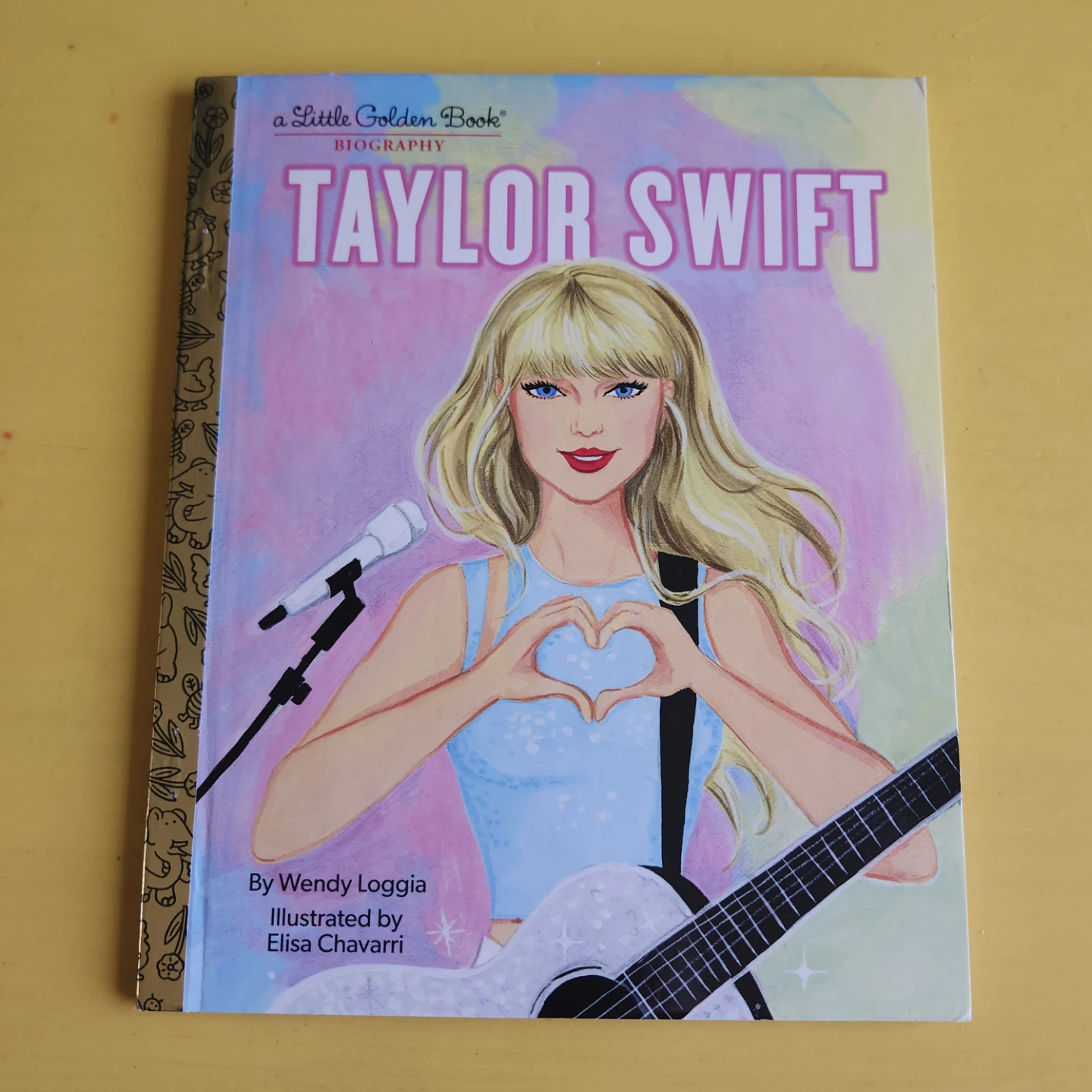 A Little Golden Book Biography: Taylor Swift