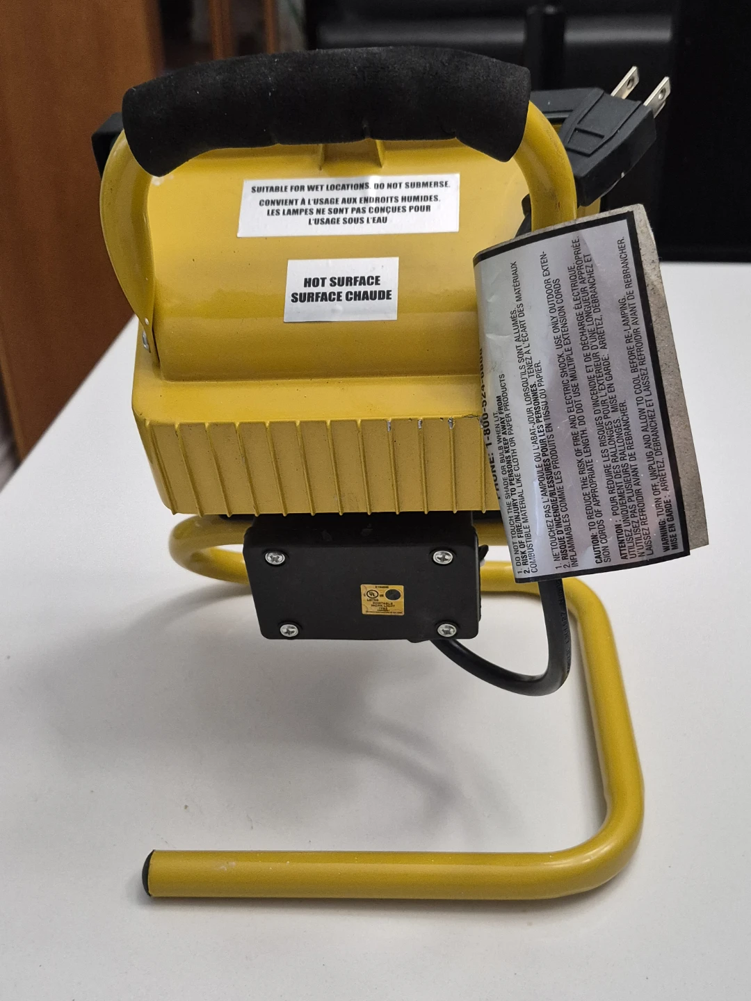 LED Yellow Work Light - photo 4