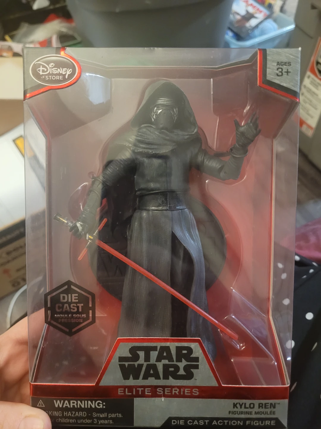 Star Wars Elite Series Kylo Ren Die Cast Action Figure