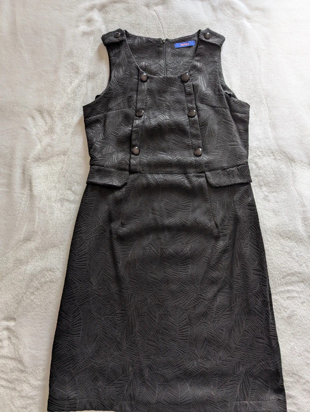 Selsey Black Textured Sleeveless Dress