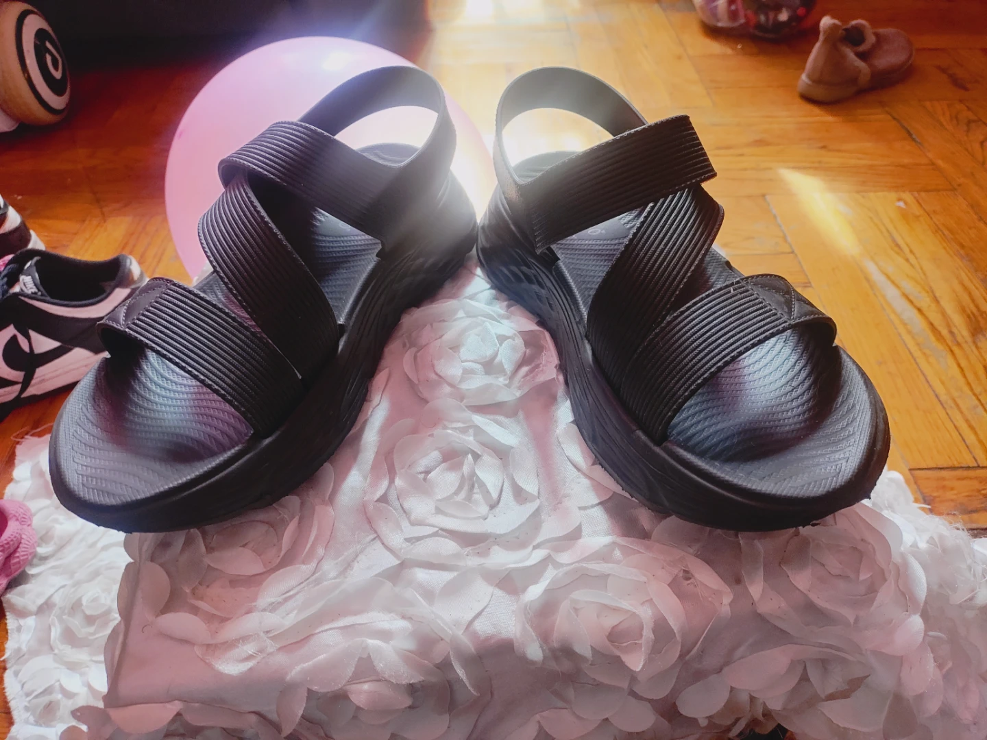 Black Platform Sandals - photo 2