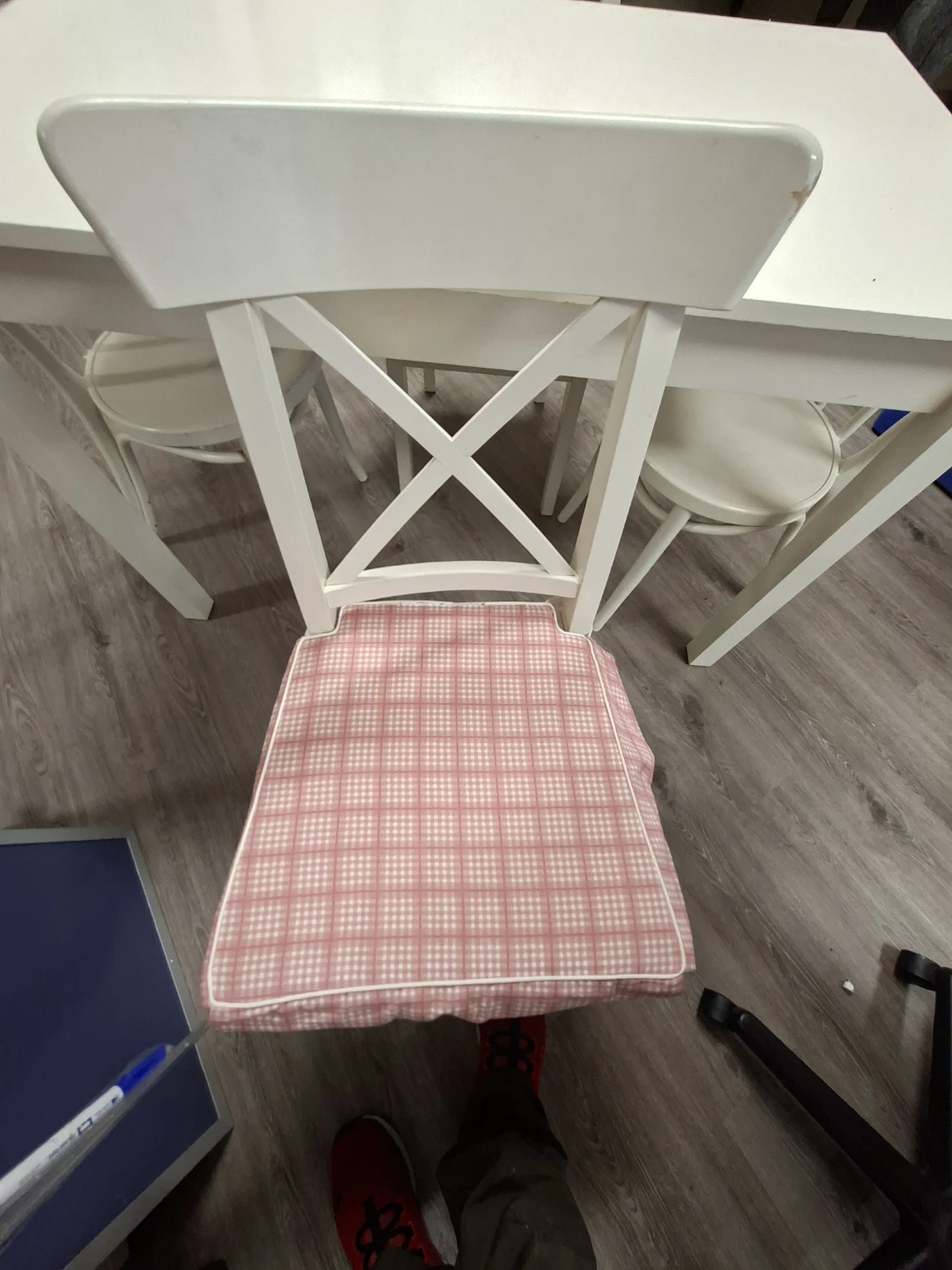 IKEA white dining chairs with pink plaid cushions - photo 3