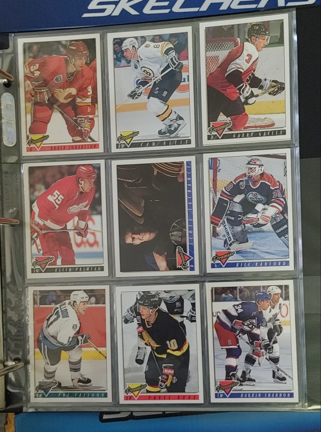 HOCKEY COLLECTIBLES - photo 4