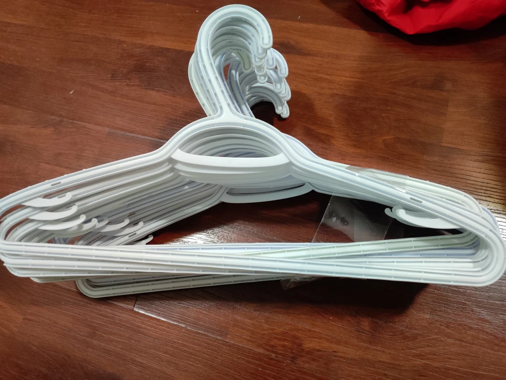 Set of 32 White Plastic Hangers