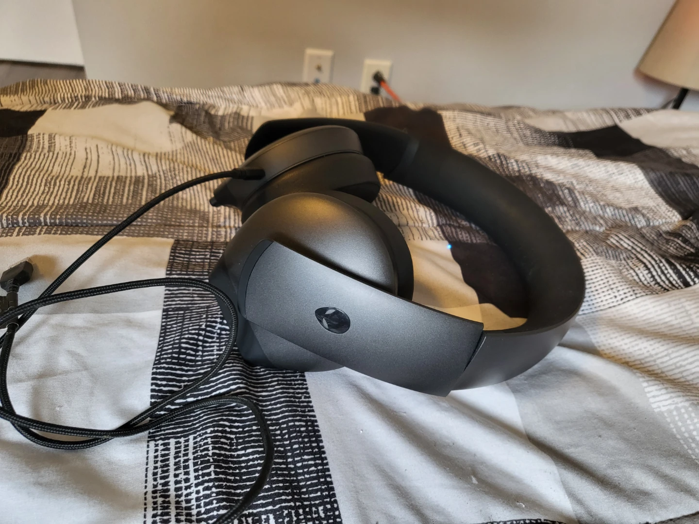 Black Wireless Gaming Headset