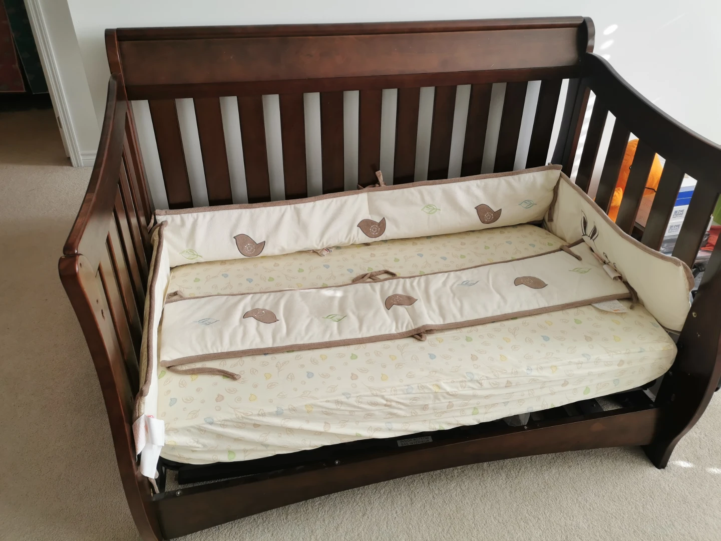 Wooden Baby Crib with Bedding - photo 2