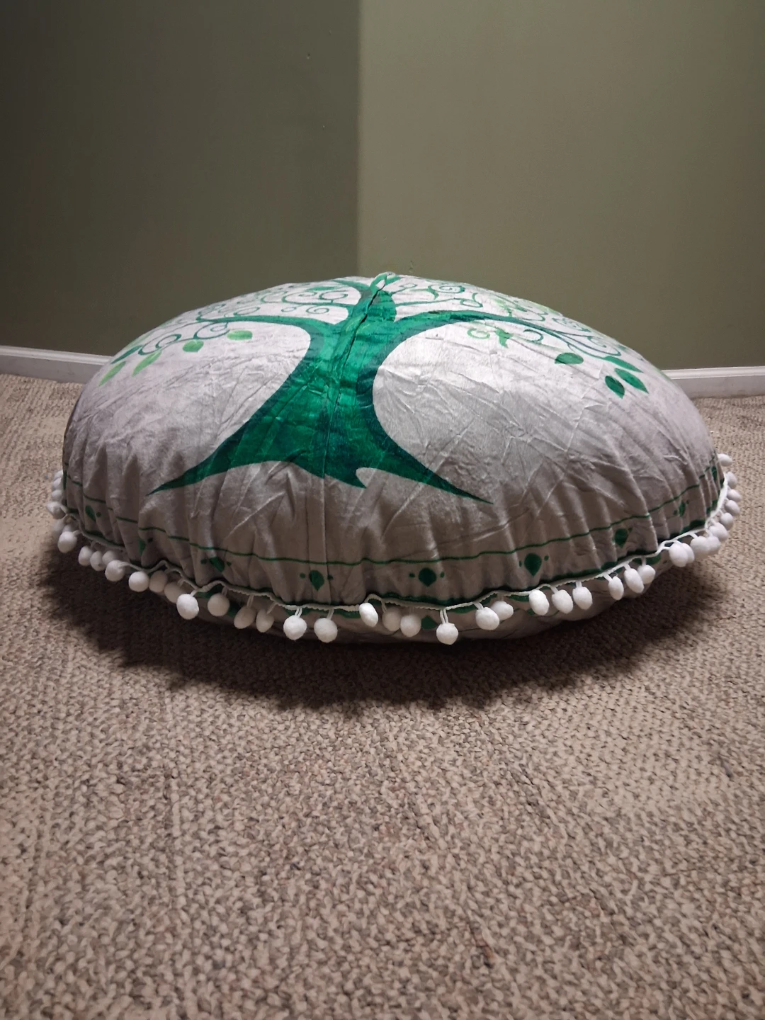 Round Floor Cushion with Tree Design - photo 3