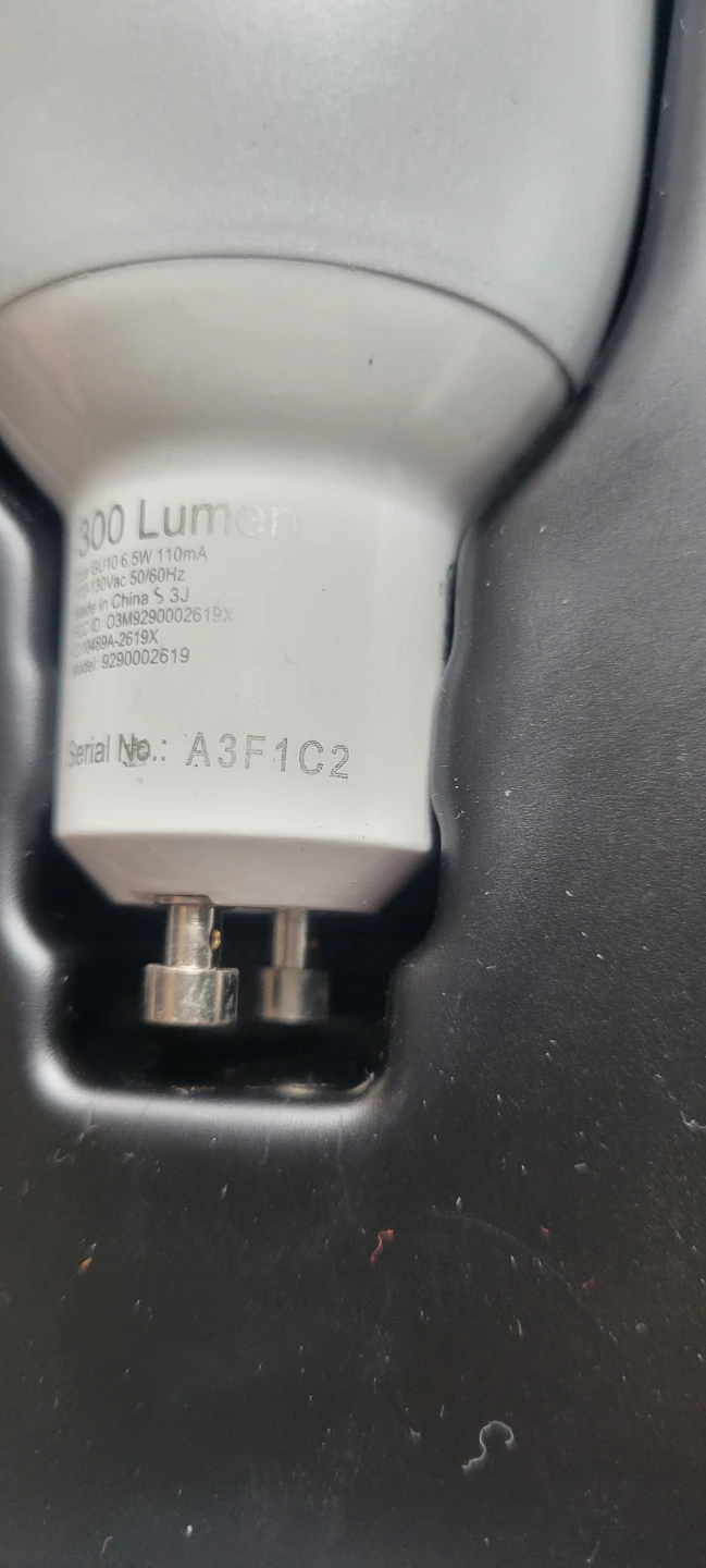 Philips Hue Personal Wireless Lighting Starter Kit - photo 3