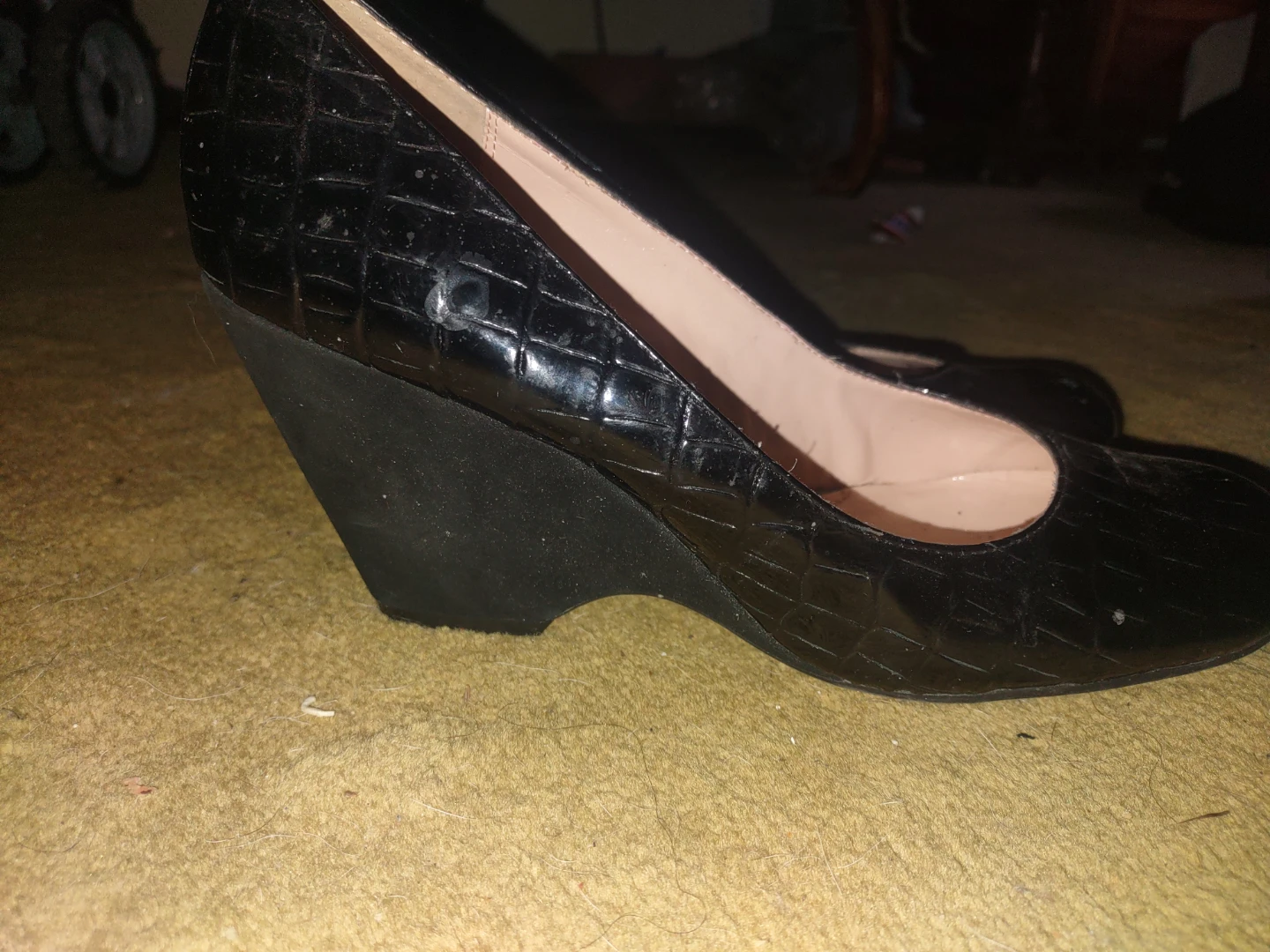 Franco Sarto Black Croc Embossed Wedge Heels - photo 2