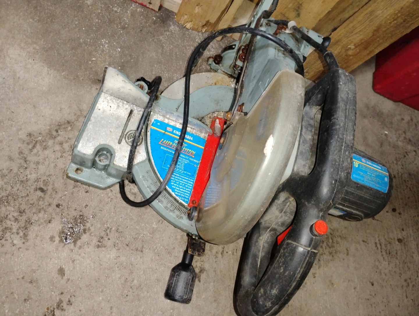 Delta Compound Miter Saw - photo 2