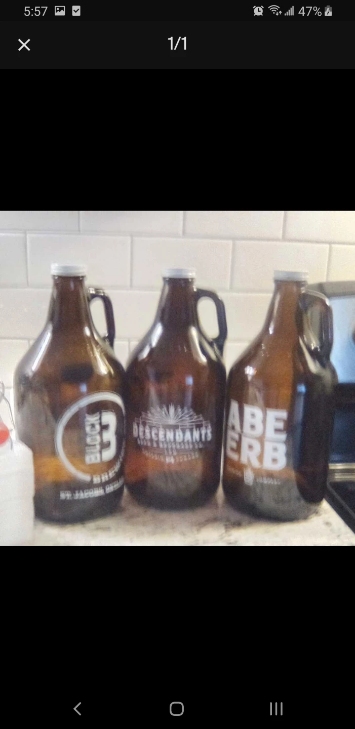 3x Glass Beer Growlers - Block 3, Descendants, Aber