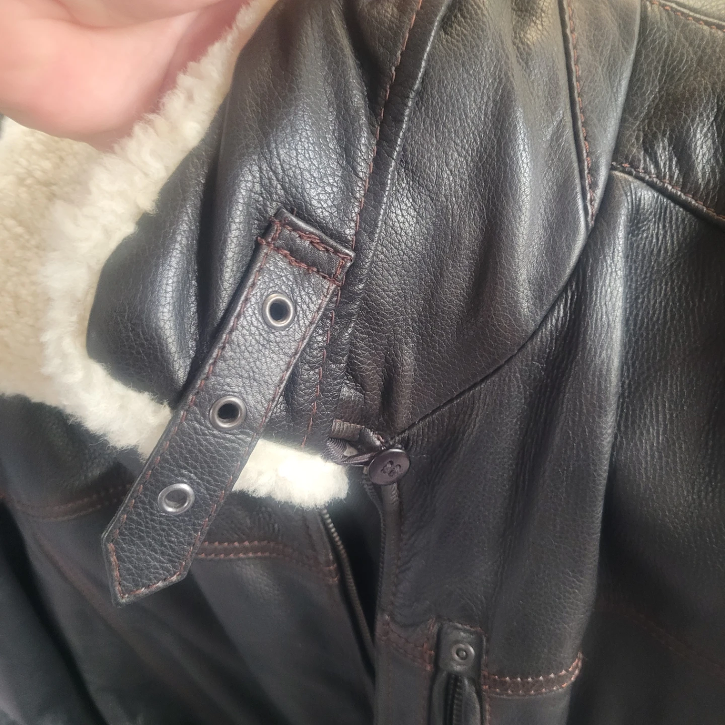 Danier mens leather jacket insulated xl as new - photo 3