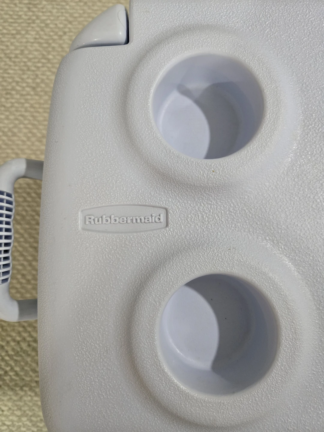 Rubbermaid Rolling Cooler with Wheels - photo 4