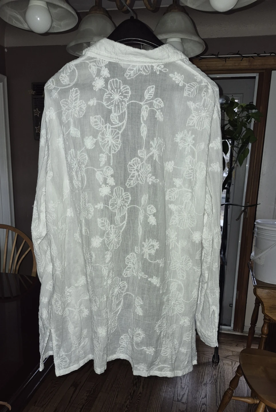 TABI White Embroidered Button-Up Shirt