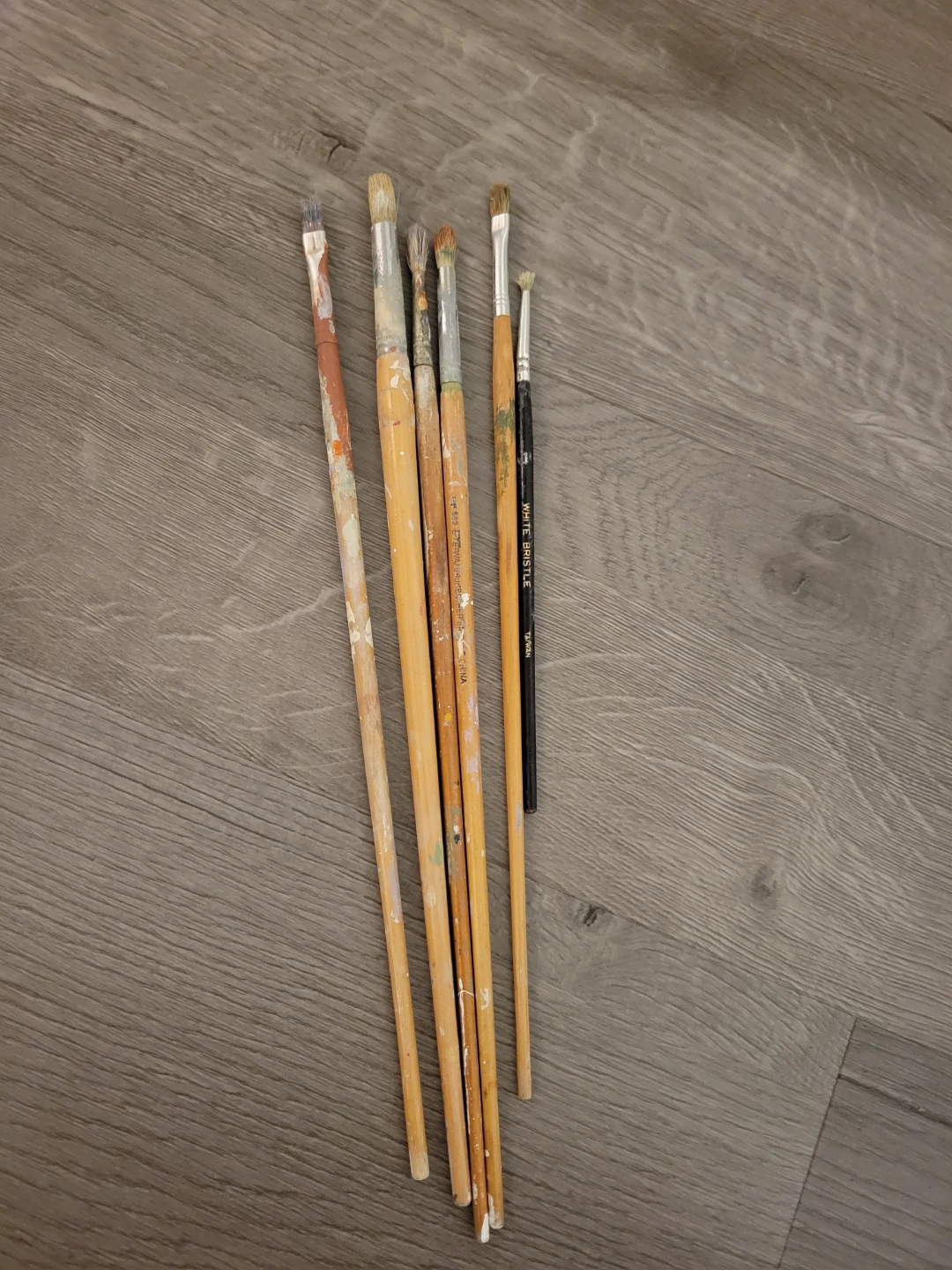 Vintage Paint Brushes.Paint Brush Lot. Artist studio decor - photo 2