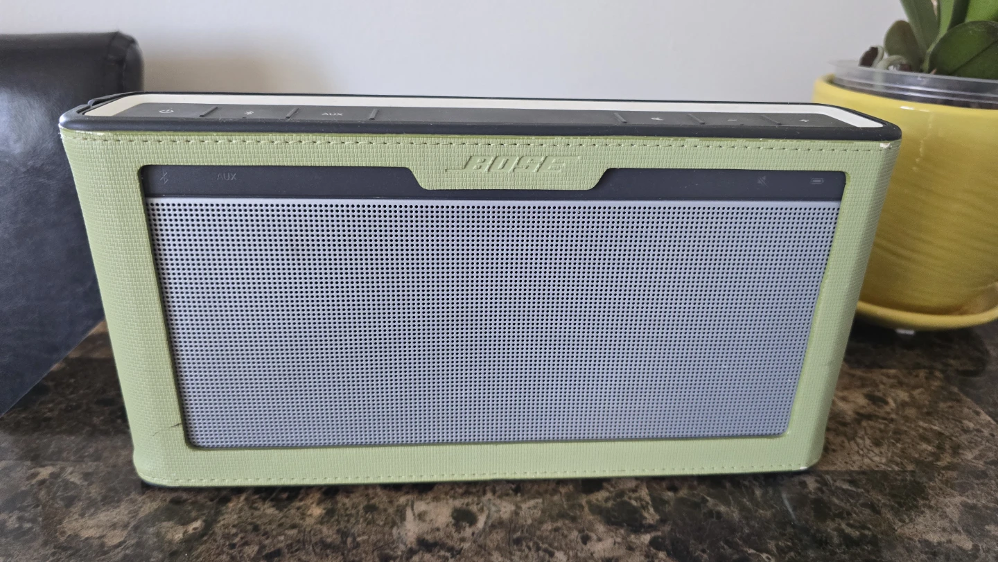 Bose SoundLink Bluetooth Speaker III - photo 2