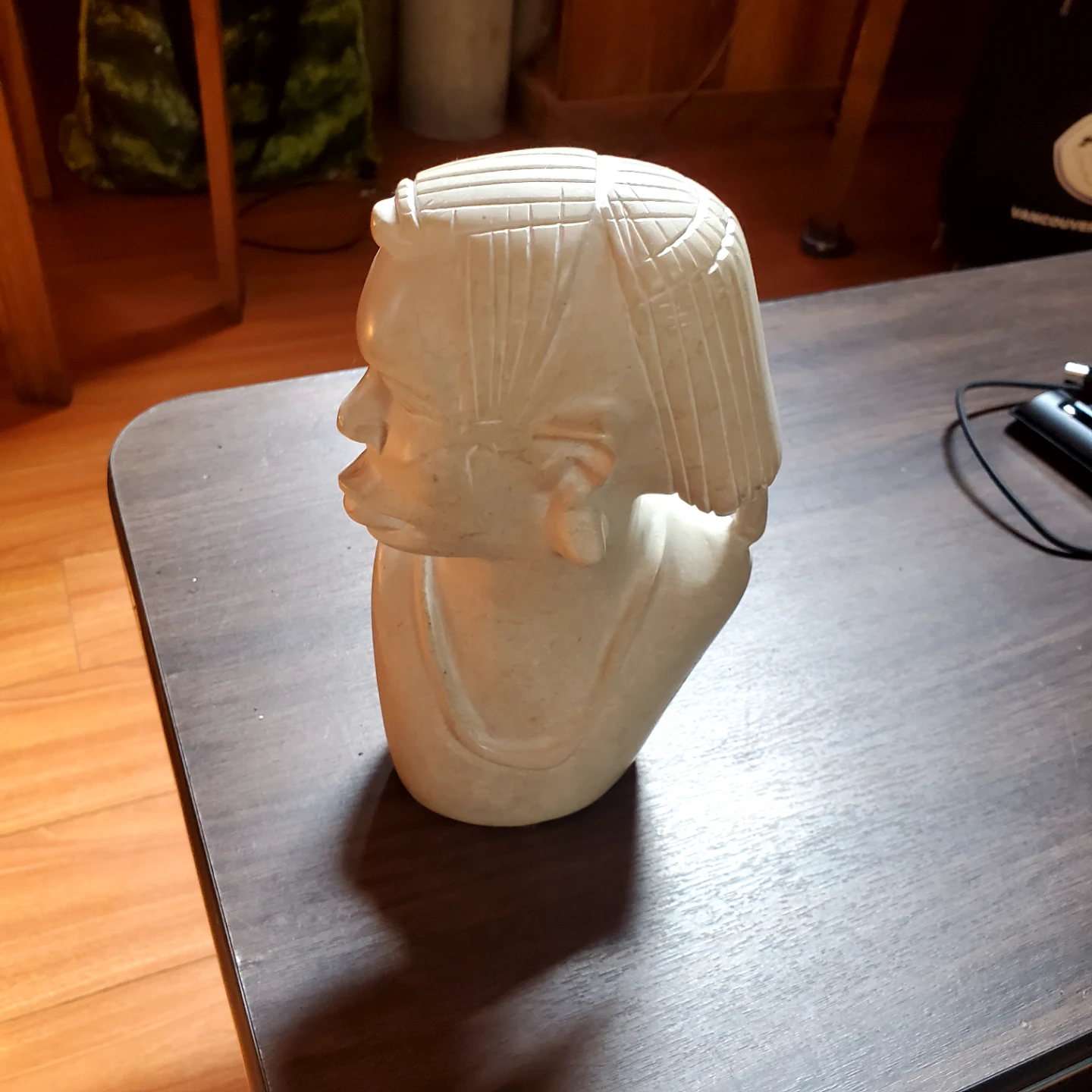 Hand Carved Bust Sculpture - Made in Kenya - photo 2