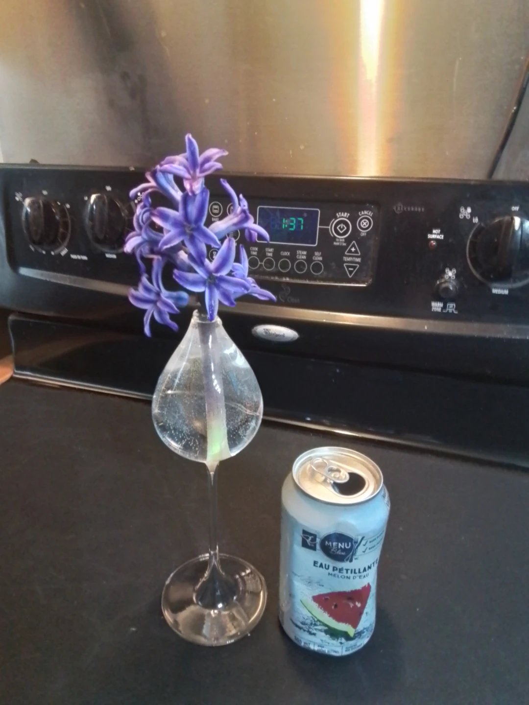 9x3" Tear-Drop Shaped Glass Design  Vase - photo 5