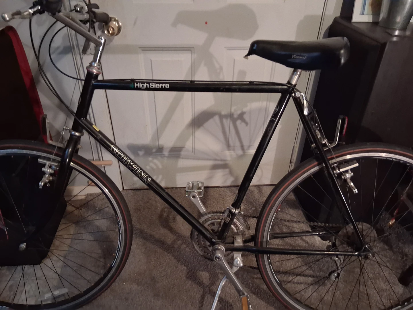 Schwinn High Sierra 4130 Chrome-Moly Mountain Bike